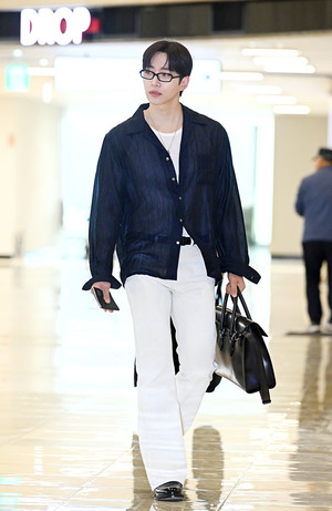 [포토] 이준호 '걷기만 해도 화보'